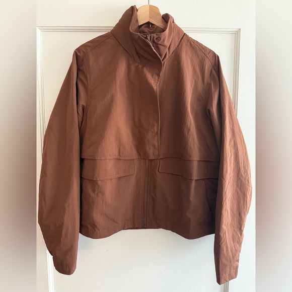 Lululemon Always Effortless Jacket  size 8 - Picture 2 of 5